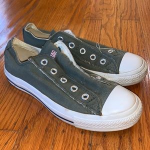 Converse Green Low Top Slip On Sneakers - Women’s Size 6